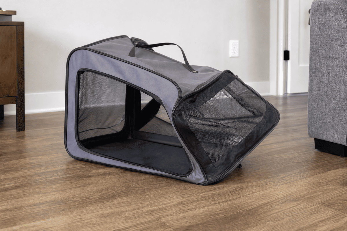 Bent frame on pet playpen